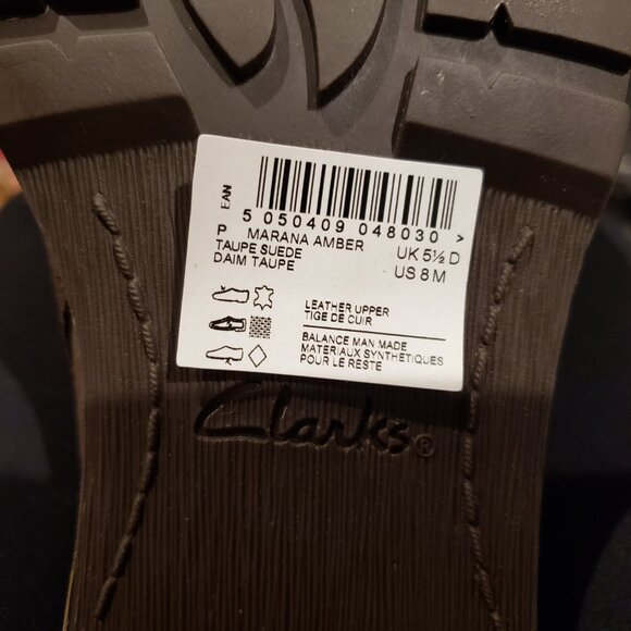 New in Box Clarks Marana Amber Taupe Suede Ankle Boots - Size 8 - Picture 5 of 10